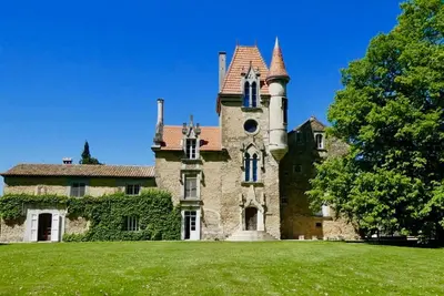 Image de Château Rouge ( 8 pers- piscine)