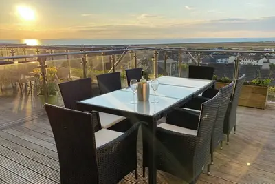 4 chambres à coucher à Westward Ho!