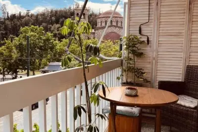 Image de Comfortable apartment near city center, 100m from metro
