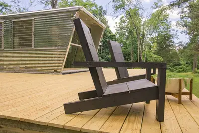 Image de Unique Hudson Valley Luxury Glamping in Stunning Camper + Heated Salt-Water Pool