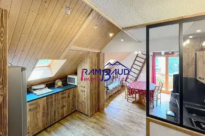 Image de 2 pièces Duplex ** - 4 personnes - Proche Piste - Garage