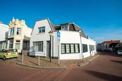Image de Sandy's Family Beach House for 2 adults & 2 children
