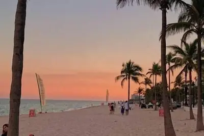 Image de The Nook, Hollywood, just few steps away from the Beach whit pool, Free Parking!