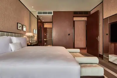 Image de Premier Suite Near Index Tower Financial Centre By Luxury Bookings