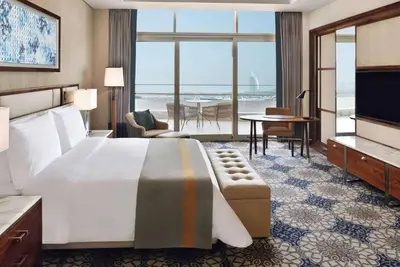 Image de Executive King Suite Near Filli Cafe Media City By Luxury Bookings