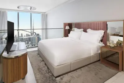 Image de Grand Burj Living Near Dubai Design District By Luxury Bookings