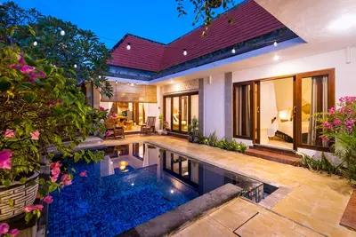 Image de Beautiful centrally located villa 2\/3 w\/ pool and office Digital nomads paradise