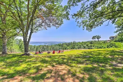 Image de Lakeview Edgemont Escape w\/ Fire Pit + Grill!