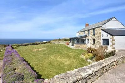 Image de Hesken Cottage - stunning cottage with breath-taking sea views. Dog friendly.