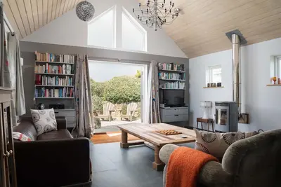 Image de New Forge - luxury dog friendly cottage near Sennen & Gwenver beaches, parking