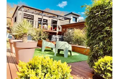 Image de Villa avec jacuzzi, dans la canopée
