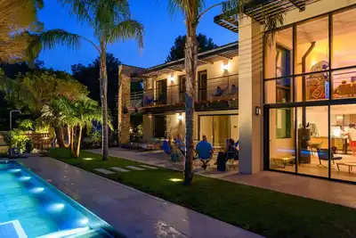 Image de Pramousquier Beach Villa 2 minutes walk from the beach - in a private domain