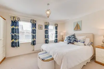 Image de Tucked Away Cottage - Deux Chambres Maison, Couchages 4
