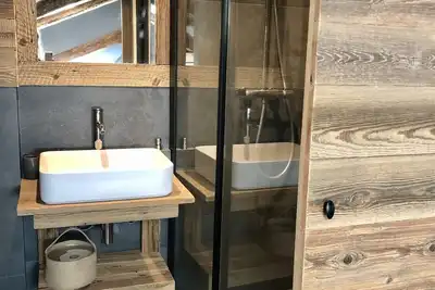 Image de Skis aux pieds et coeur de station, superbe appart pour 6/8 pers à Montalbert
