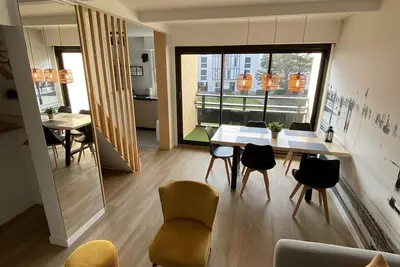 Image de Superbe appartement renové à 400 des plages