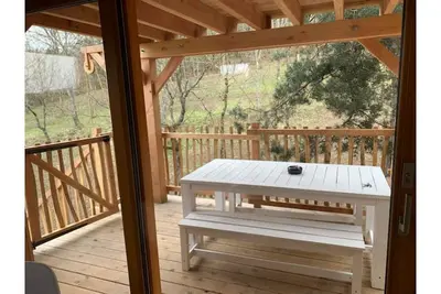 Image de Cabane château luxe Jacuzzi\/Spa privé - 2 à 6 pers