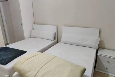 Image de lovely 1-bedroom Aldau Heights 12201