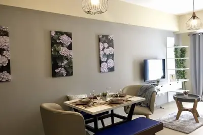 Image de Cozy 1 bedroom condo located in the heart of Cebu It Park, Ayala Cebu