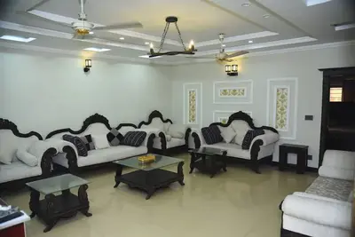 Image de Luscious & Modern 3 Bedrooms Family House