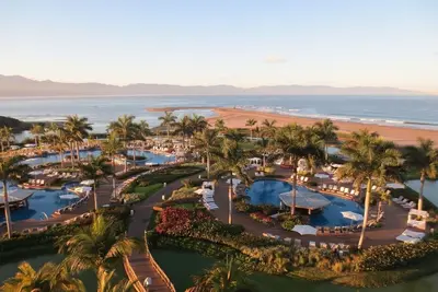 Luxurious 3, 140sq. ft 2 Bedroom Villa at The Grande Luxxe over Thanksgiving Week