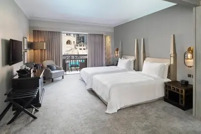 Image de Deluxe Room Near Souk Al Bahar Downtown By Luxury Bookings