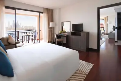 Image de Ultra Luxury Two Bedroom Apartment in Palm Jumeira