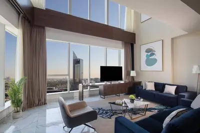 Image de Superior Duplex Apartment Near Mina Seyahi Beach