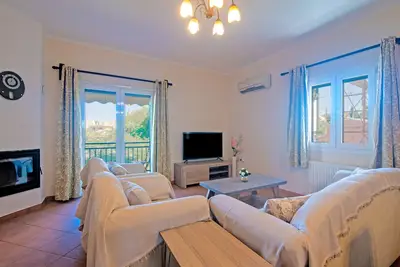 Image de Maison de vacances Corfu Summer Maissonette avec Wi-Fi, A/C & Balcon