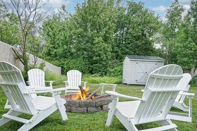 Image de Beachwood Cottage by Bayley Vacation Rentals