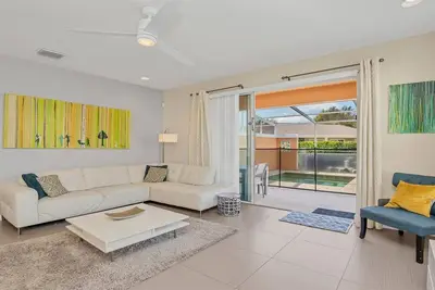 Image de Serenity - 3 Bed 3 Baths Townhouse