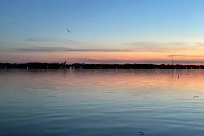 Image de Lakeview retreat on GunLake - 2 separate properties available!