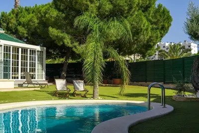 Nueva Villa Playa Arenales Del Sol
