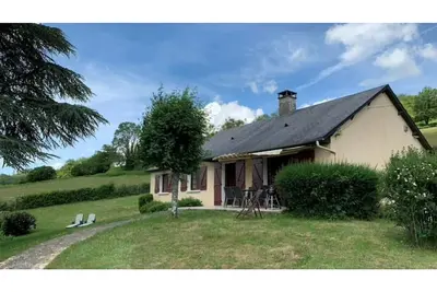 Image de Maison de campagne familiale avec vue magnifique sur les collines du Morvan!