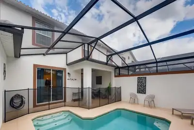 Image de Last Minute Disney Getaway! Townhouse with Private Pool. Book Now! #43297