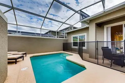 Image de Last Minute Disney Getaway! Private Pool & Themed Bedrooms. Book Now! #43329