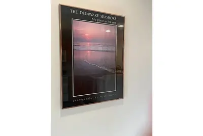 Image de Luxury condo with elevator access & free parking