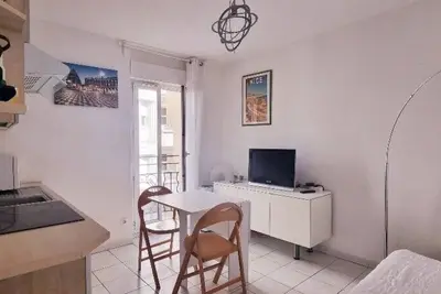 Image de Mignon Studio Avec Vue, Proche De La Plage