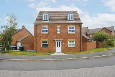 Image de Stunning Coventry House for the Larger Group with Parking and Hot Tub