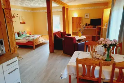 Image de Quiet 1-room apartment with terrace & playground for 3 pers.