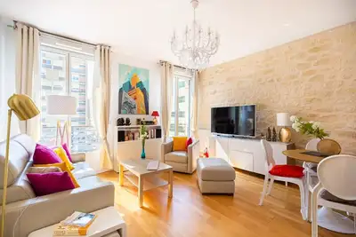 Image de GuestReady - Apt en plein centre ville + parking