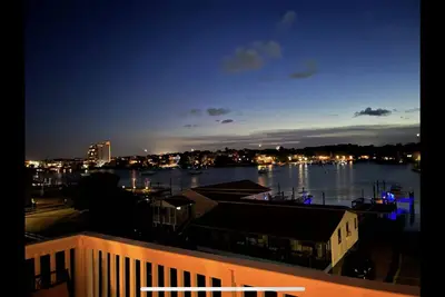 Image de Beautiful Canal View 2 Bed \/ 2 Bath Carolina Beach with Pool