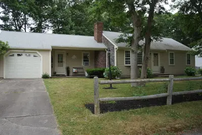 Image de Charming, single-family getaway in Fisherman's Cove Community!