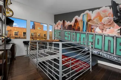 Image de The Flying Pig - Downtown Glam Hideaway