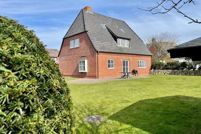 Image de Min Hüs Eg - beachfront apartment for 6 pers. with sauna, terrace, Wlan. Pets