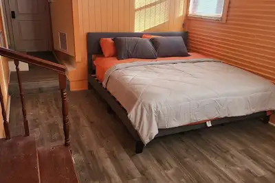 Image de The Autumn House