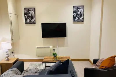 Image de Executive Apartment a very short walk to the Sunderland metro and train station.