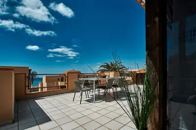 Casa Anna, modern with rustic design
