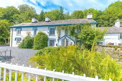 Image de Thwaite Cottage - historic house in Coniston with large garden
