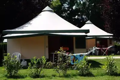 Image de Bungalow Toilé Standard 25 m² (2 chambres) - terrasse couverte 5 personnes