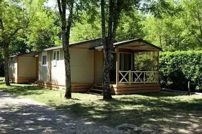 Image de Chalet Confort Morea 25m² 2 chambres - Terrasse couverte + climatisation 5 personnes